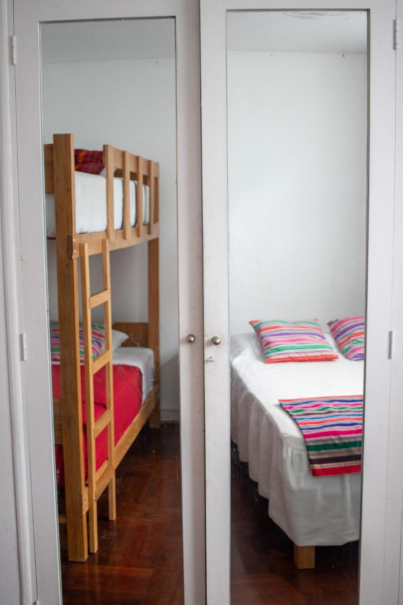 Temazcal Hostel Ліма Екстер'єр фото