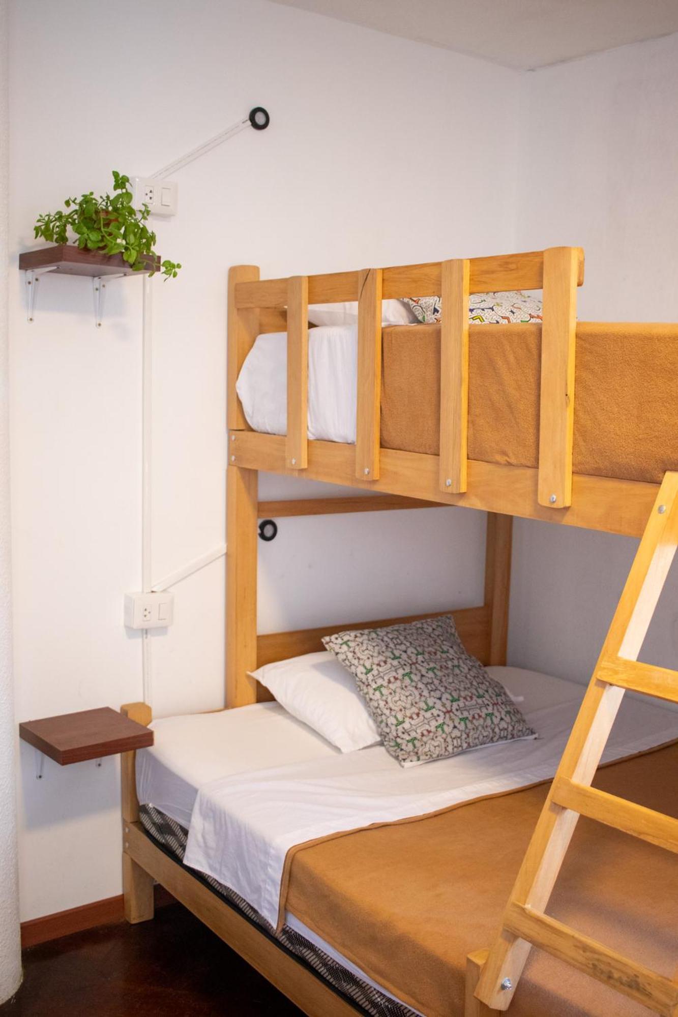 Temazcal Hostel Ліма Екстер'єр фото